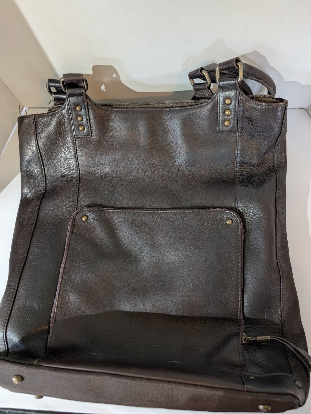 Solo NY Leather Laptop BucketTote Bag in Espresso - Classic Everyday Carry